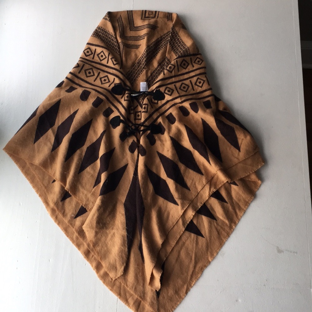 Tribal Cape